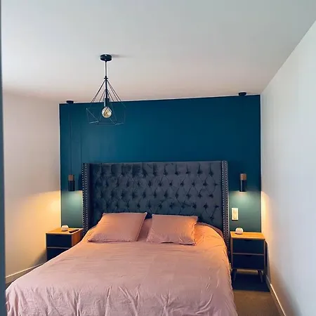 Familiale Avec Piscine Privee Au Calme *