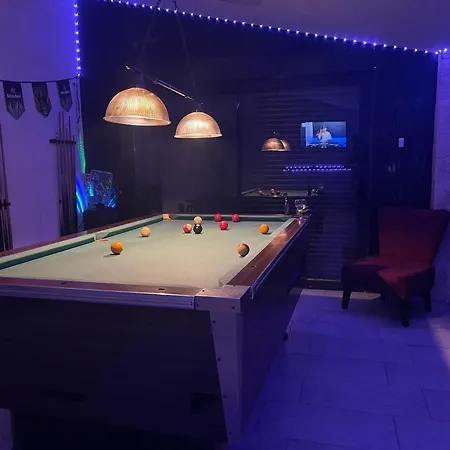 Familiale Avec Piscine Privee Au Calme *